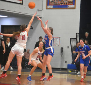 Wheeling Park wins 3rd straight over Morgantown to claim section championship